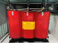 三相模鑄式變壓器